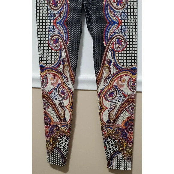 ISLE by Melis Kozan Women's Stretch Pants Geo - Picture 6 of 7